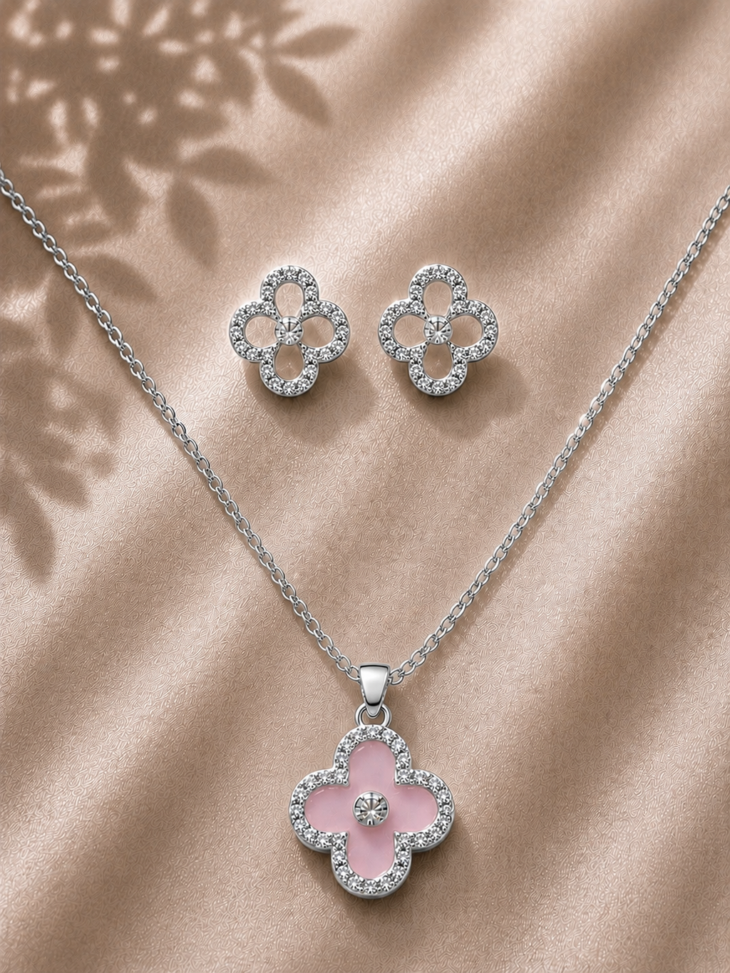 Crystal Clover Jewelry Set