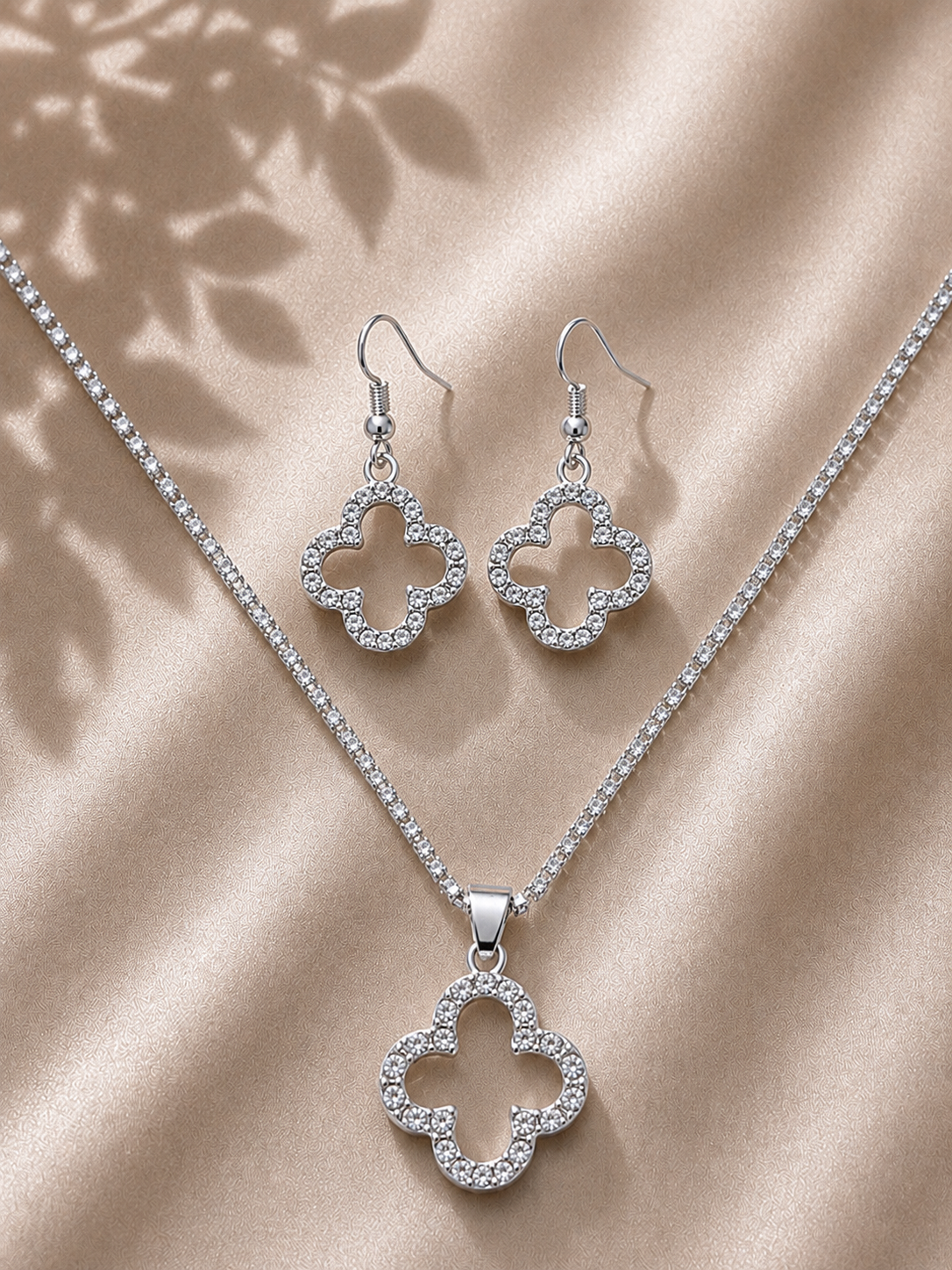 Crystal Clover Jewelry Set